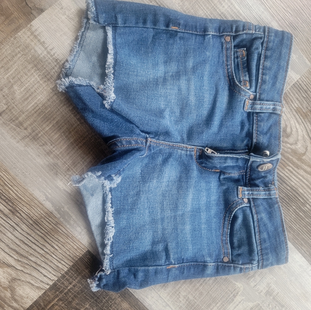 Girls shorts
